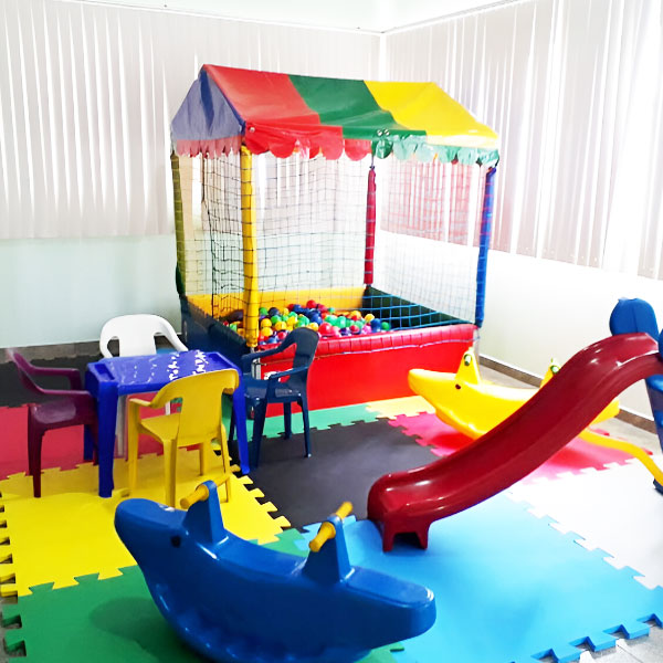 área baby  para locação